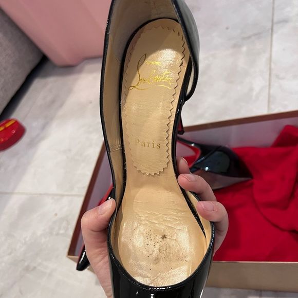 Christian Louboutin Iriza Pumps - Picture 12 of 12